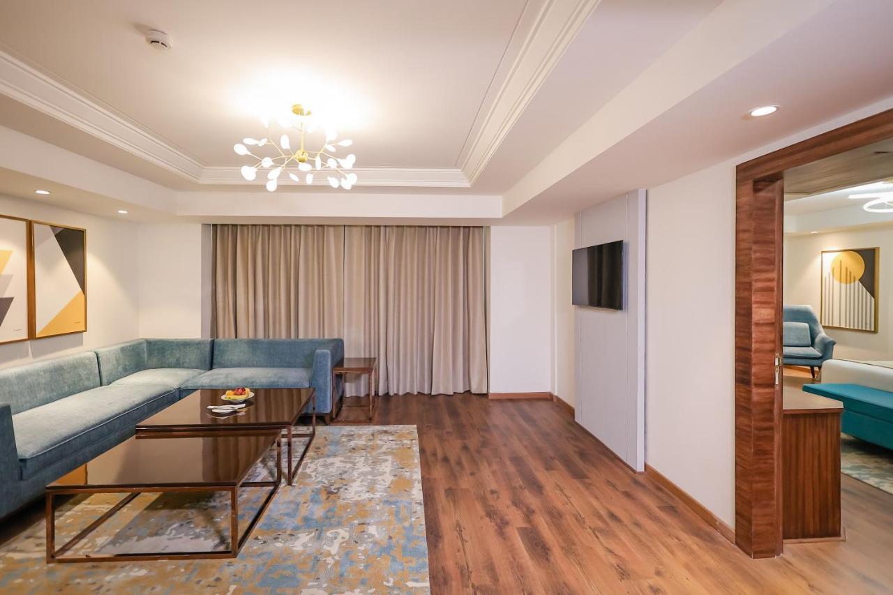 Regenta Dehradun By Royal Orchid Hotels Limited Bagian luar foto