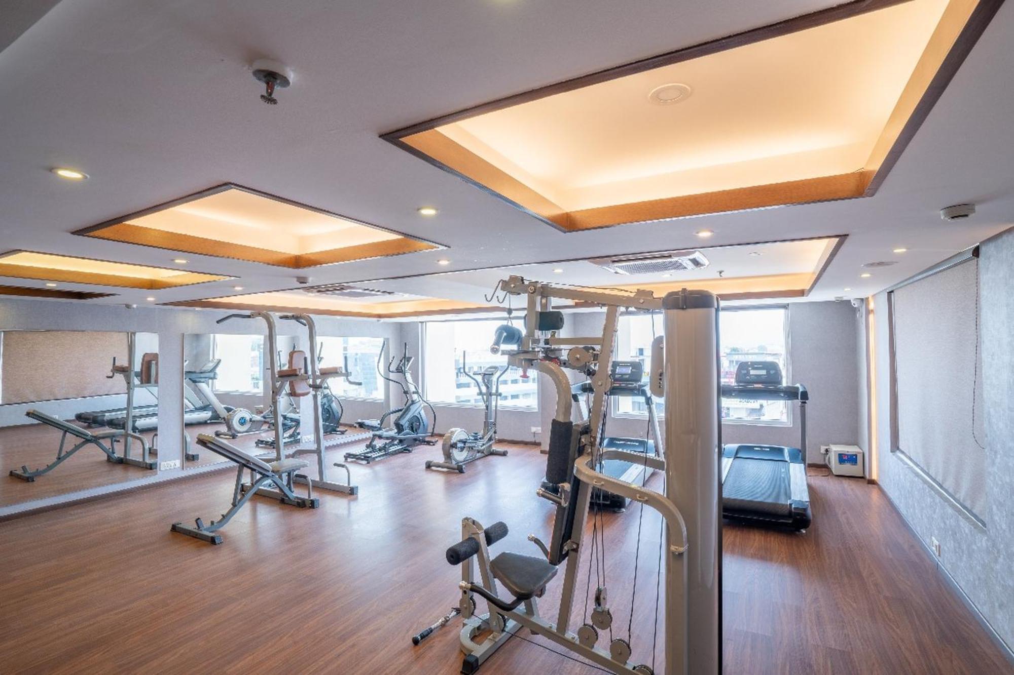 Regenta Dehradun By Royal Orchid Hotels Limited Bagian luar foto