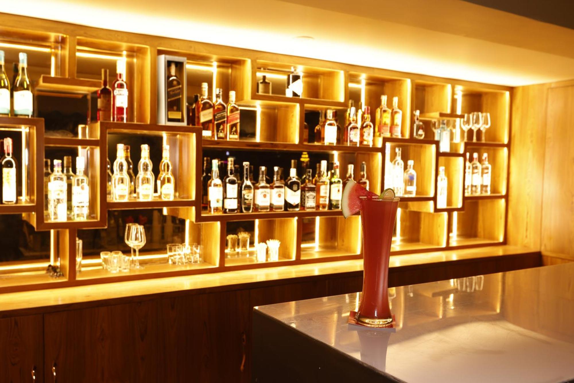 Regenta Dehradun By Royal Orchid Hotels Limited Bagian luar foto